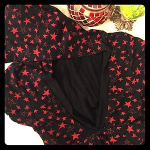 Black Short Sleeve Hoodie With Red Stars Print